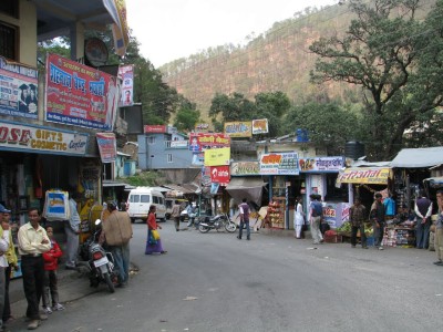 Bhowali Market Street View